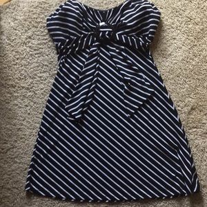 NWT Beautiful WHBM Strapless padded top